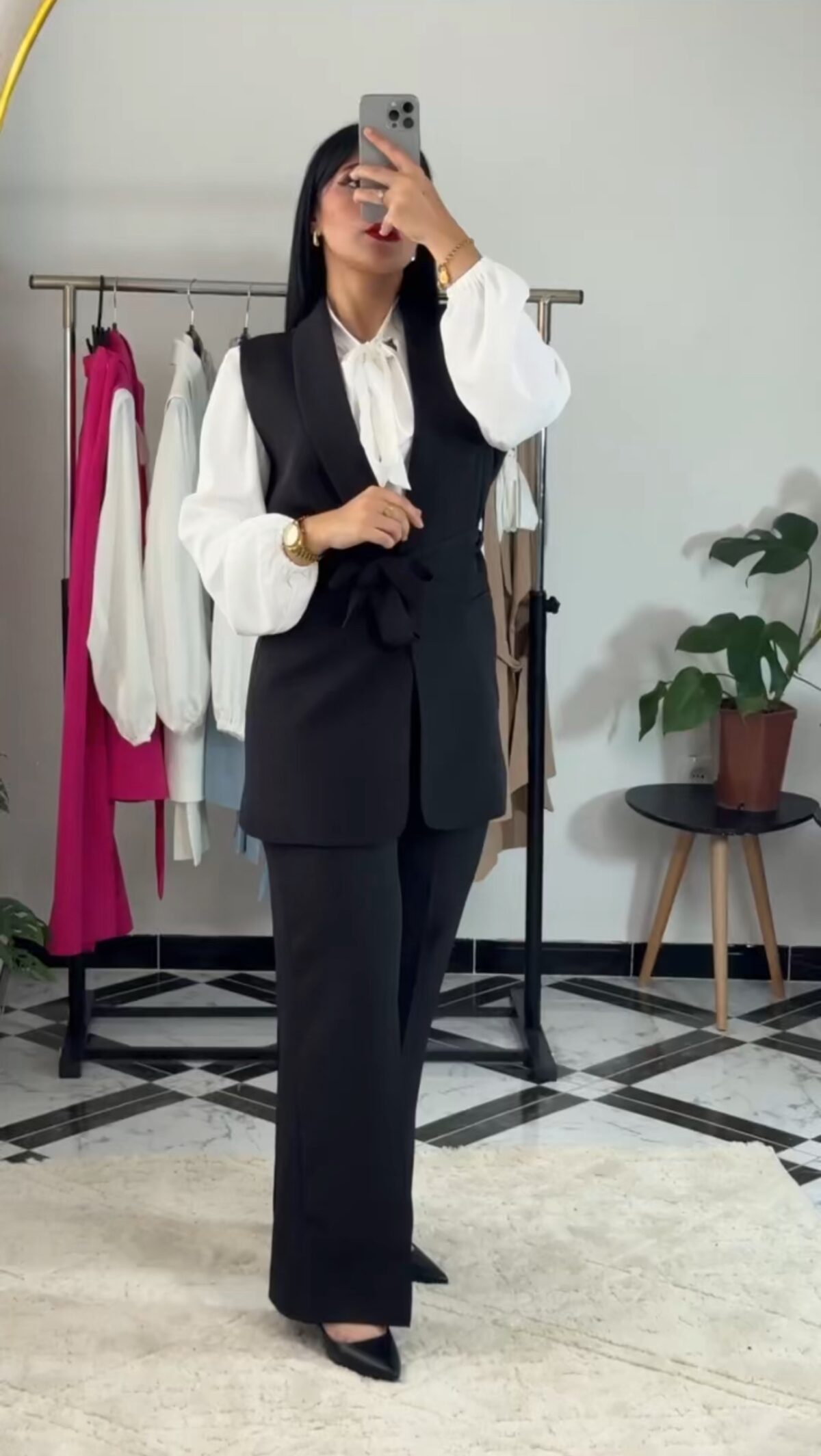 Ensemble Femme 3 Pièces – Gilet, Pantalon et Chemise Blanche