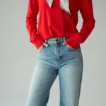 Pull Col Chemise à Foulard Intégré.