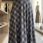 Jupe Midi Évasée à Carreaux