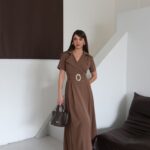 Robe Longue Style Trench – Ceinturée & Élégante (Marron Glacé)