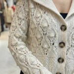 Gilet Tricot Vintage à Boutons Écaille - Blanc Cassé