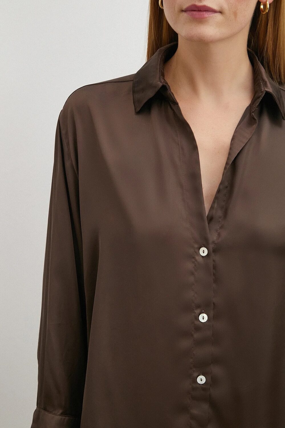 Chemise Satinée Chocolat – Image 2