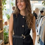 Gilet Sans Manches Noir – Esprit Tailleur & Boutons Dorés