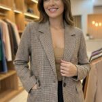 Blazer Pied-de-Poule – Nuances Marron & Poches Plaquées