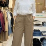 Pantalon Détente Fluide avec Liseré Contrastant Taille S