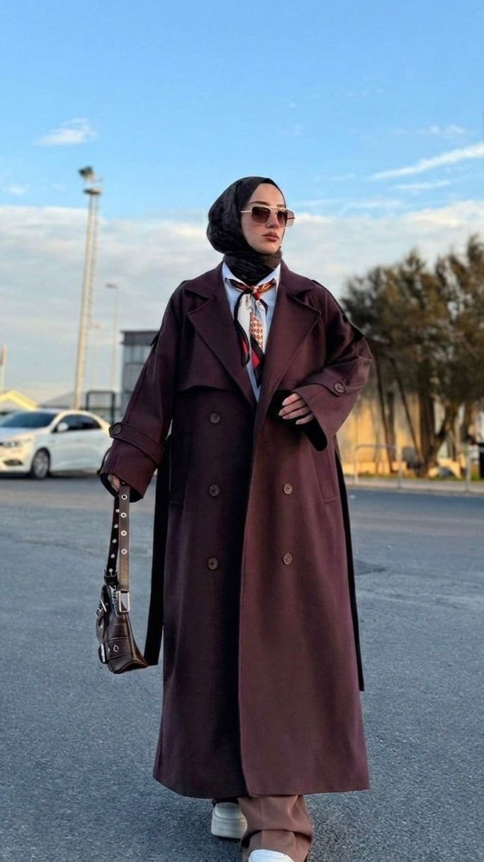 528ae8e6-2e9b-4747-825c-e713121b1658 Trench-Coat Oversize en Laine Mélangée Chocolat Profond – Image 1