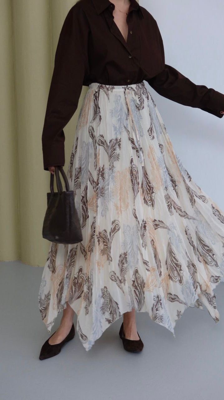 6469f130-1258-40bc-a107-a47bb2fcf40a-2 Jupe Bohème-Chic "Foulard" - Imprimé Vintage – Image 1