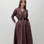 Robes avec foulard et ceinture