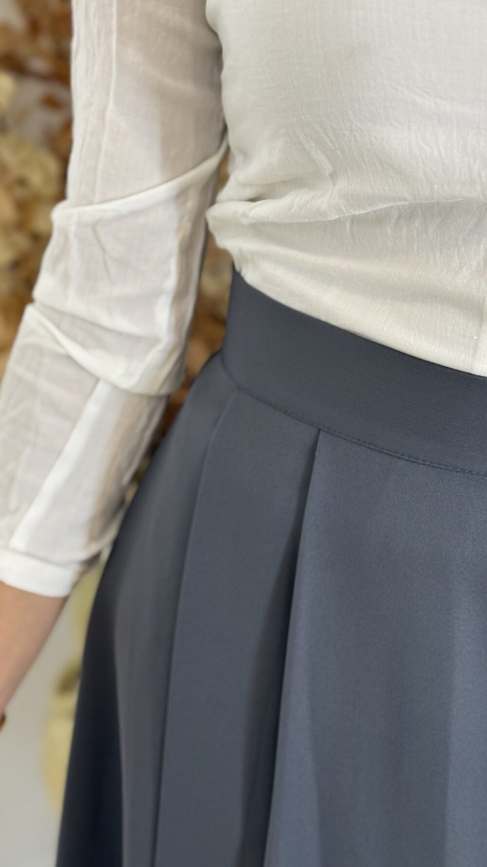 Jupe Évasée Chic à Plis – Image 2