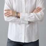 Chemise en coton léger à rayures texturées