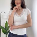 Pull à motifs dentelle