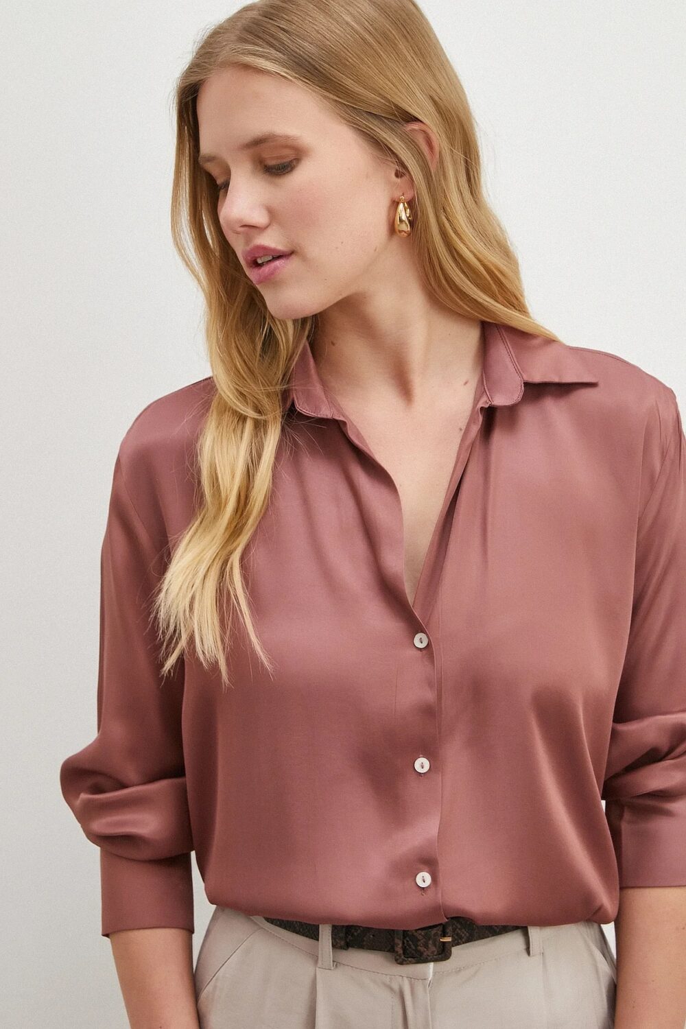 Chemise satinée fluide – Image 2