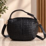 Sac en cuir tressé avec bandoulière amovible